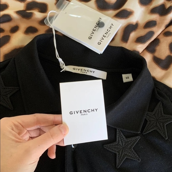 ❌SOLD❌ Givenchy Star Polo Shirt - Picture 6 of 8